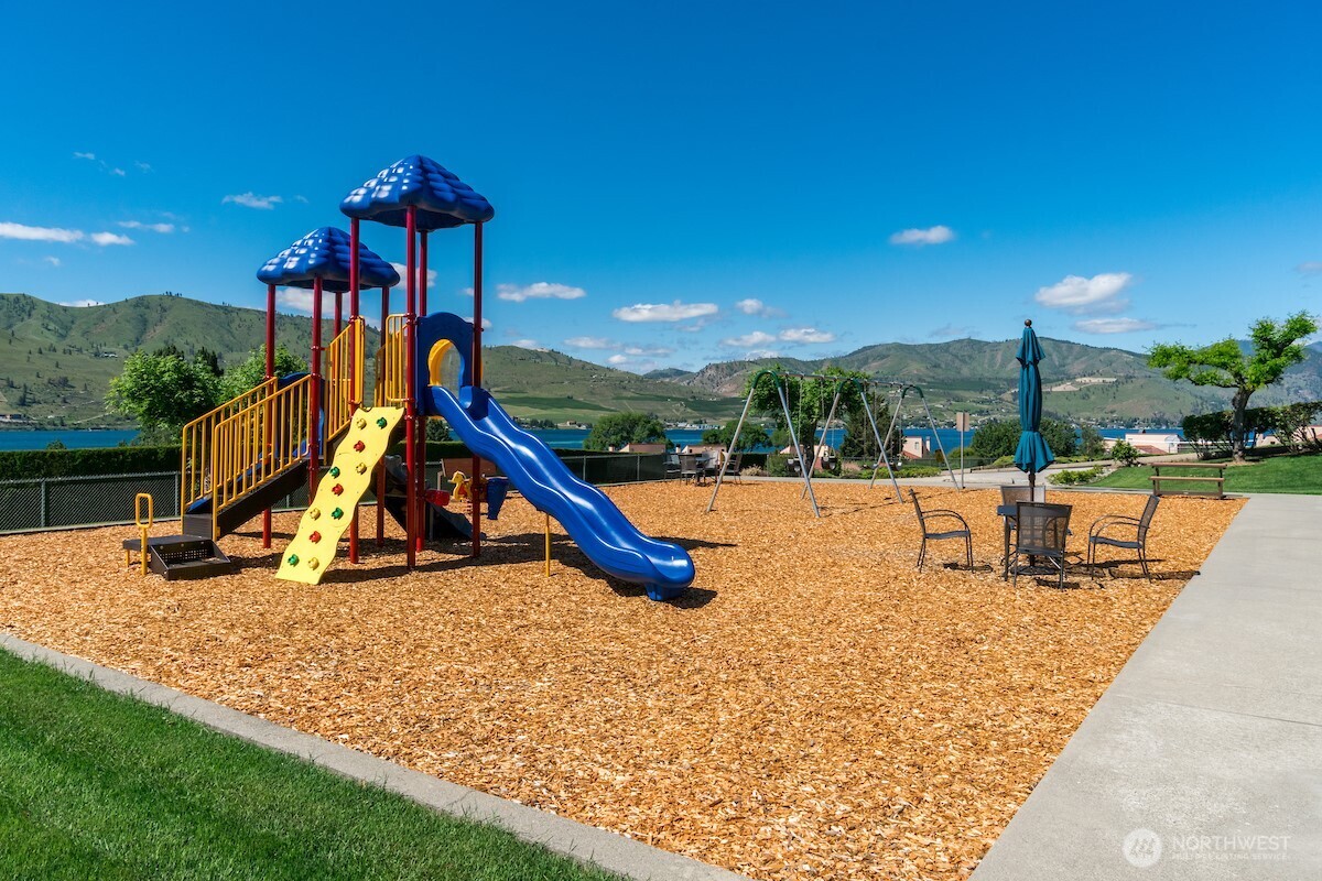 100 Lake Chelan Shores Drive #16-7&8, Chelan, WA 98816