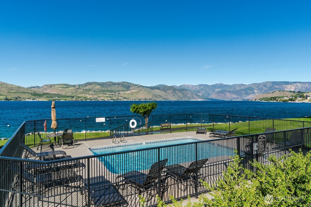 100 Lake Chelan Shores Drive #16-7&8, Chelan, WA 98816