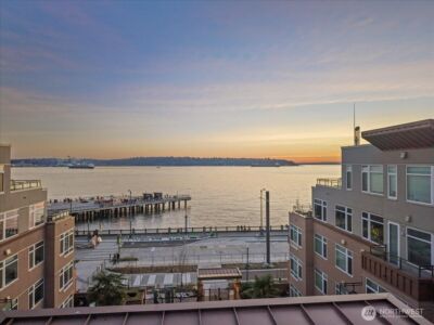 1900 alaskan way #108, Seattle, WA 98121