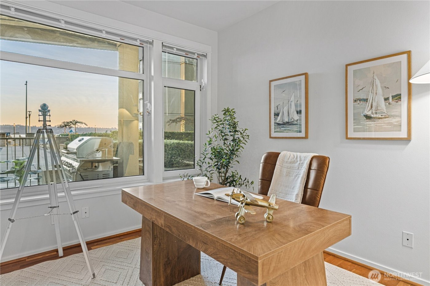 1900 alaskan way #108, Seattle, WA 98121