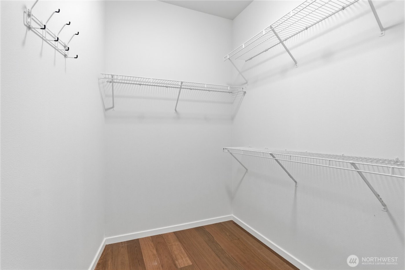 1900 alaskan way #108, Seattle, WA 98121