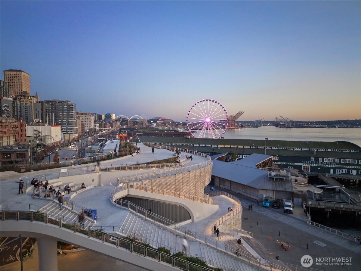 1900 alaskan way #108, Seattle, WA 98121