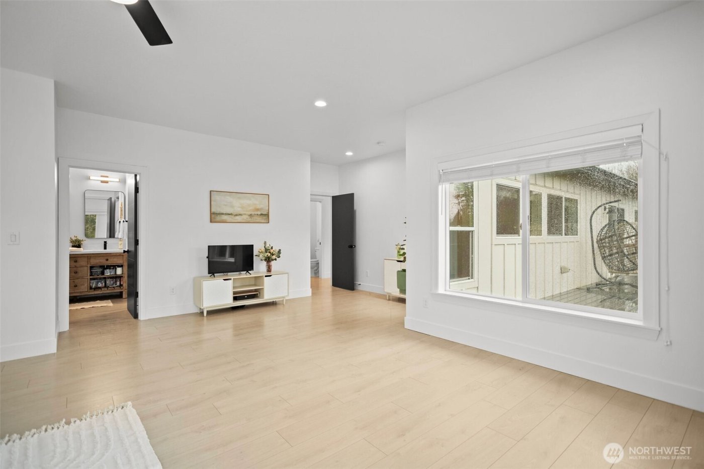 28024 NE 433rd Street , Amboy, WA 98601