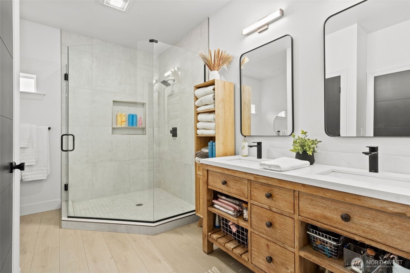 28024 NE 433rd Street , Amboy, WA 98601