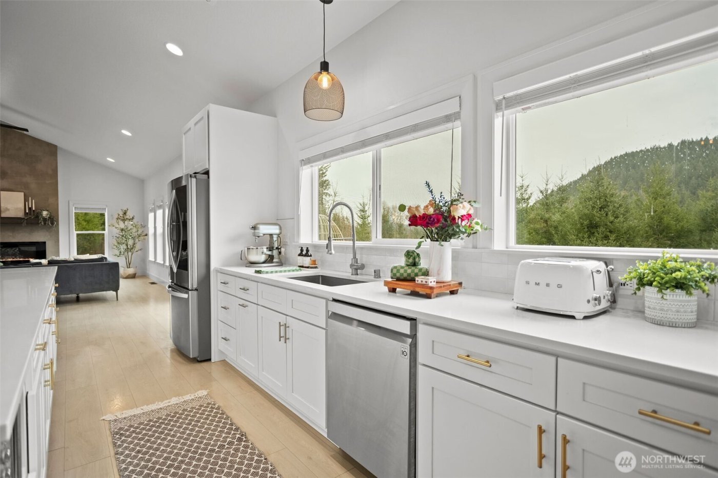 28024 NE 433rd Street , Amboy, WA 98601