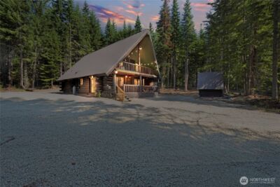 4711 Kachess Lake Rd , Easton, WA 98925