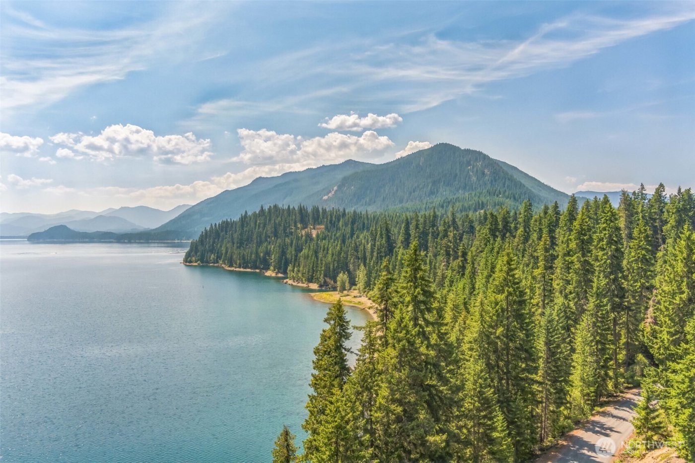 4711 Kachess Lake Rd , Easton, WA 98925