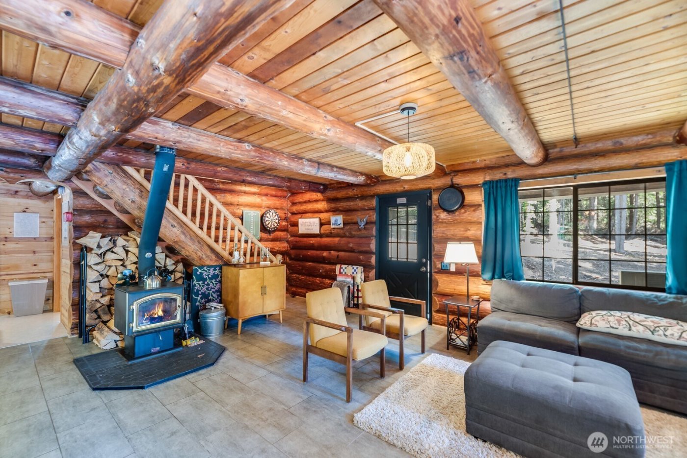 4711 Kachess Lake Rd , Easton, WA 98925