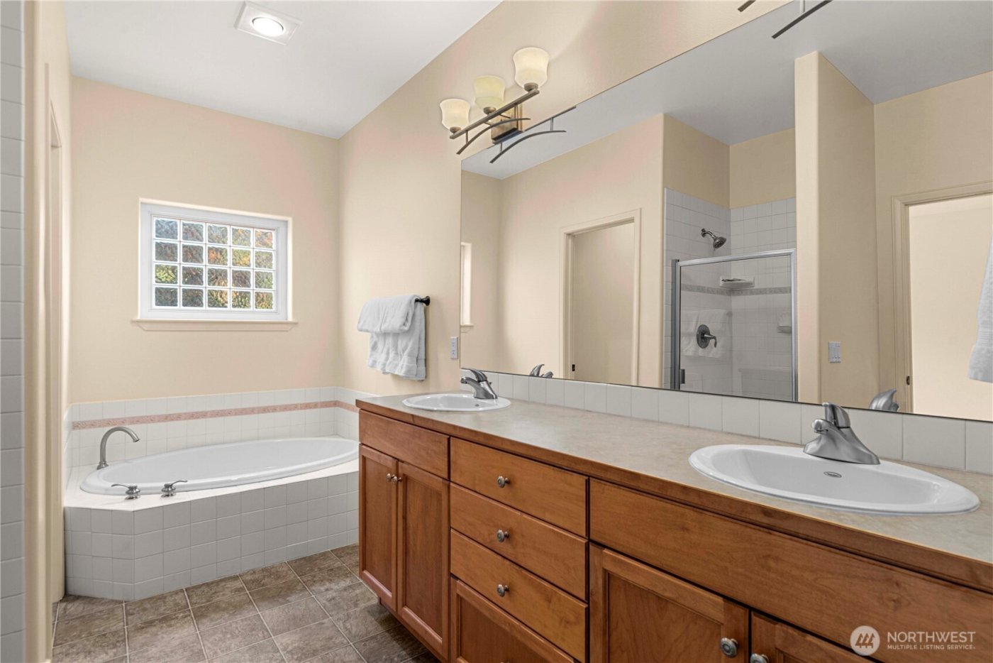 1845 Maple Street #2, Wenatchee, WA 98801