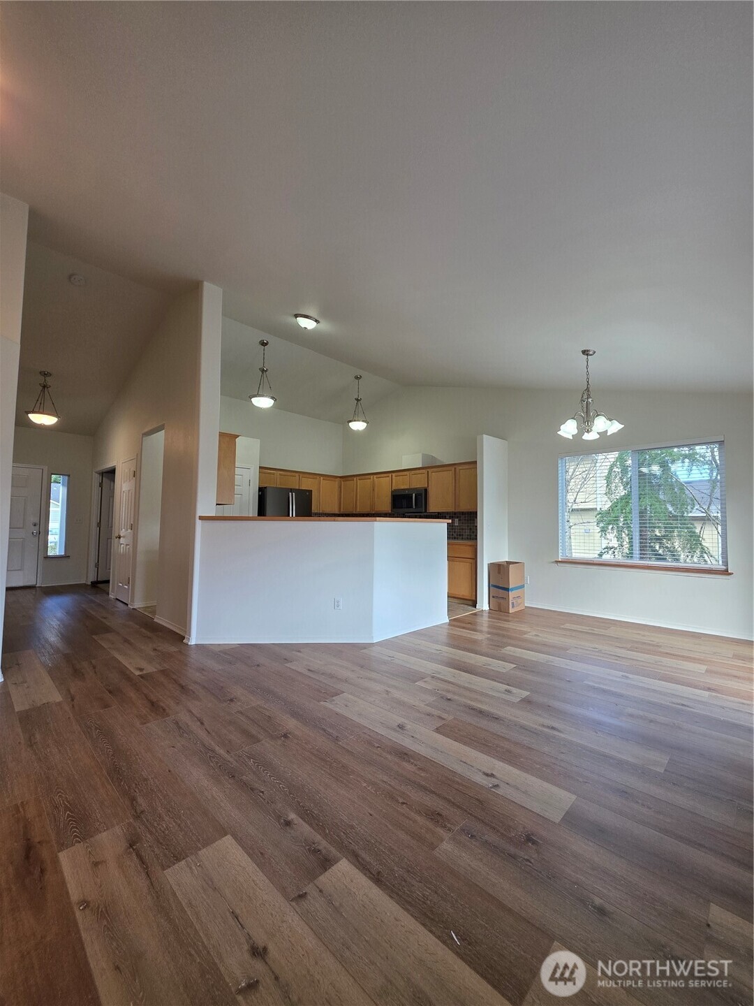 17611 67th Avenue Ct E, Puyallup, WA 98375