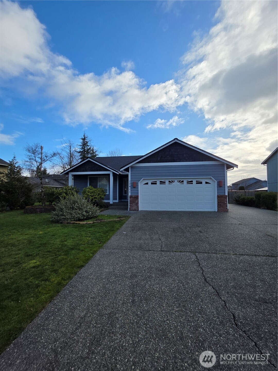 17611 67th Avenue Ct E, Puyallup, WA 98375