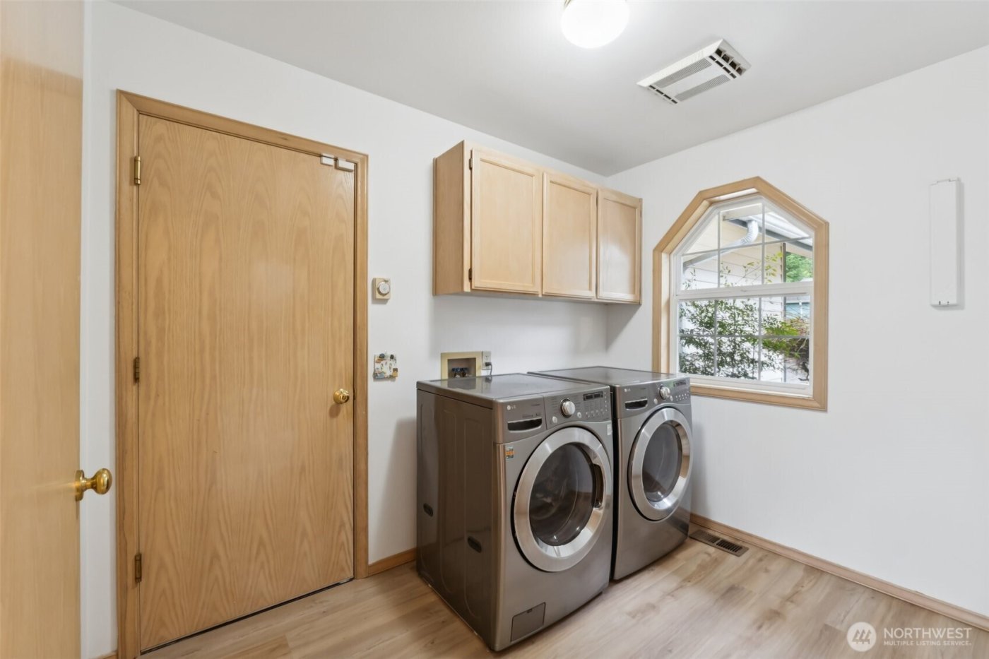 9227 232nd Street SW, Edmonds, WA 98020