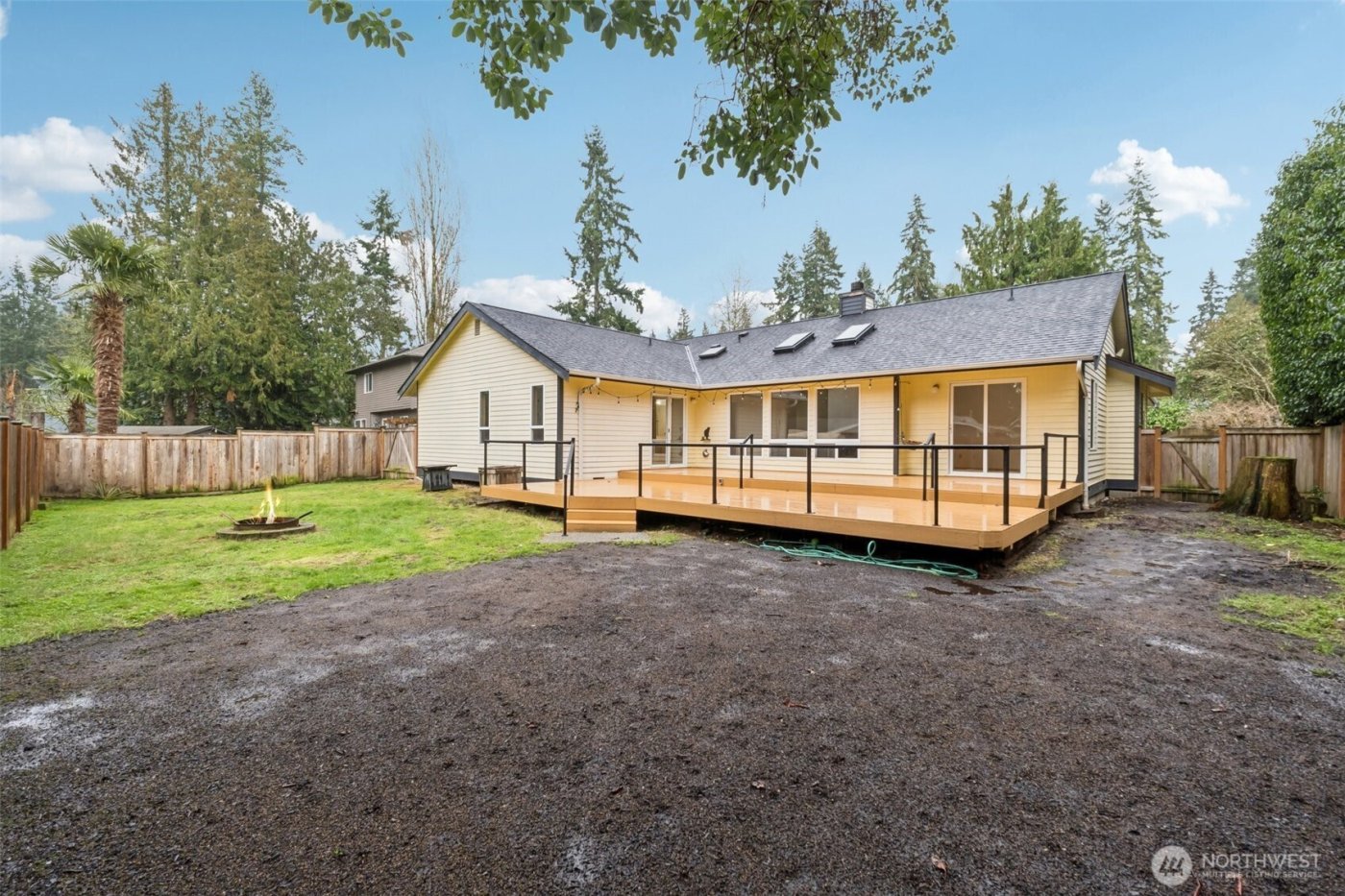 9227 232nd Street SW, Edmonds, WA 98020