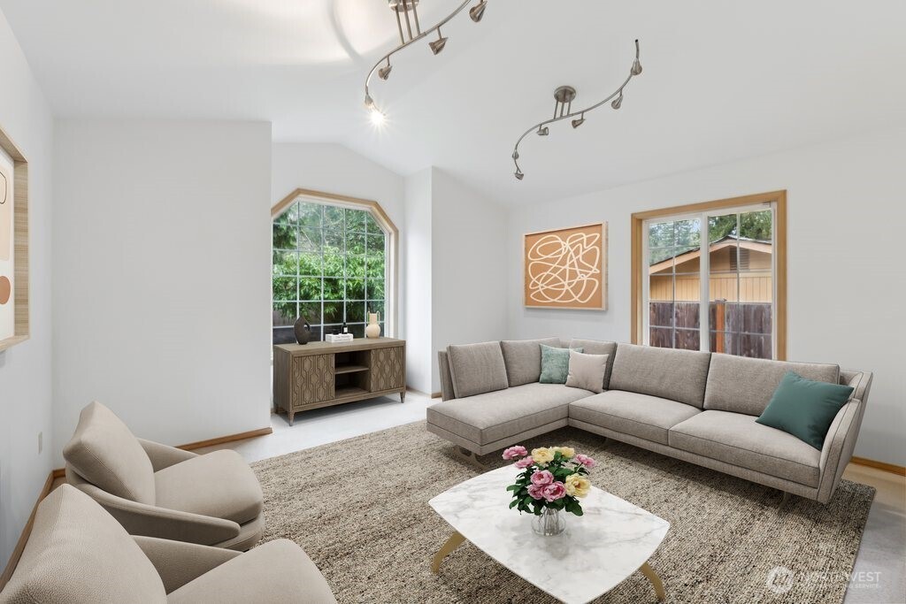 9227 232nd Street SW, Edmonds, WA 98020