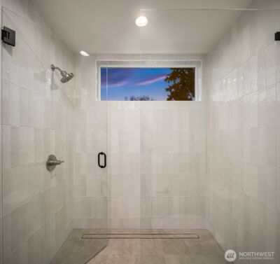 1810 E Mercer Street , Seattle, WA 98112 - Photo 15