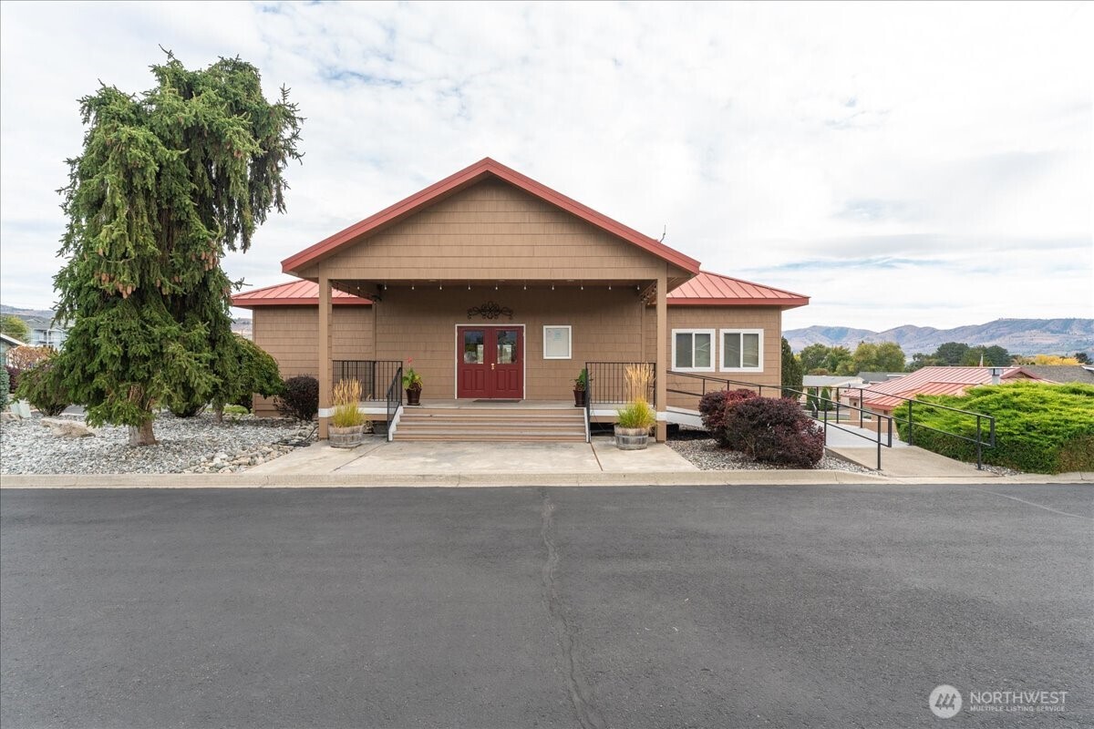 1000 SR 150 #68, Manson, WA 98831