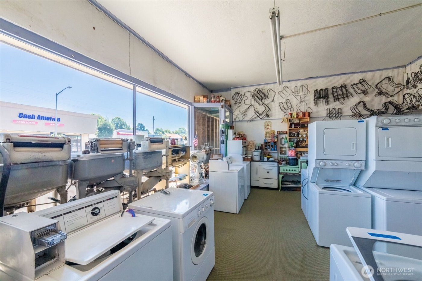 1906 Broadway , Everett, WA 98201