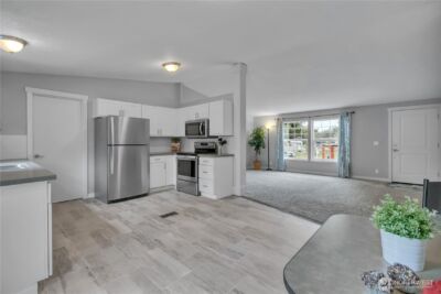 12818 Prairie Ridge Drive E, Bonney Lake, WA 98391-7582 - Photo 16