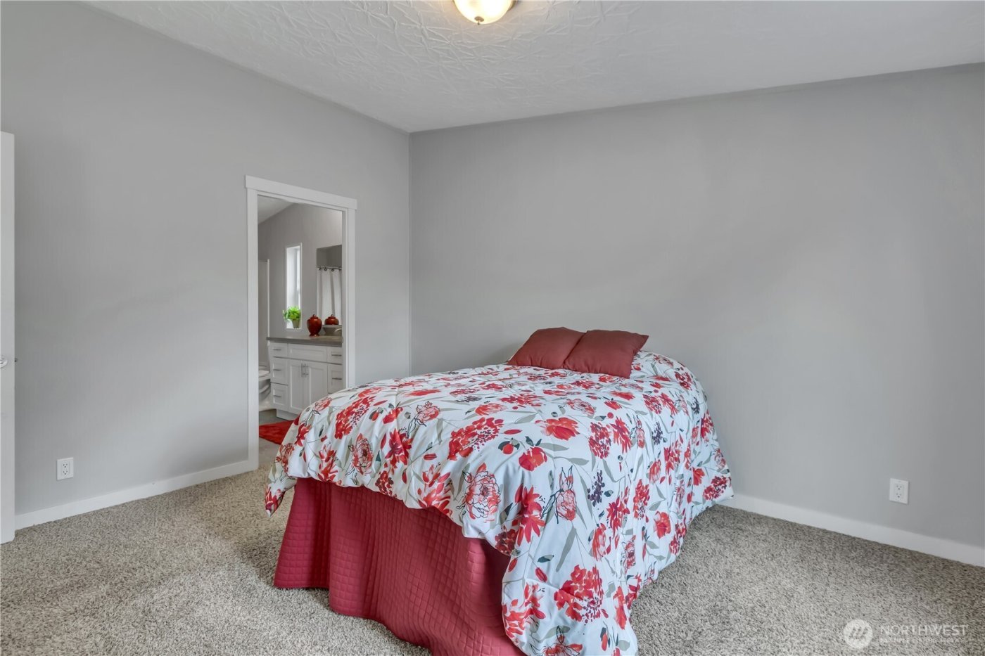 12818 Prairie Ridge Drive E, Bonney Lake, WA 98391-7582