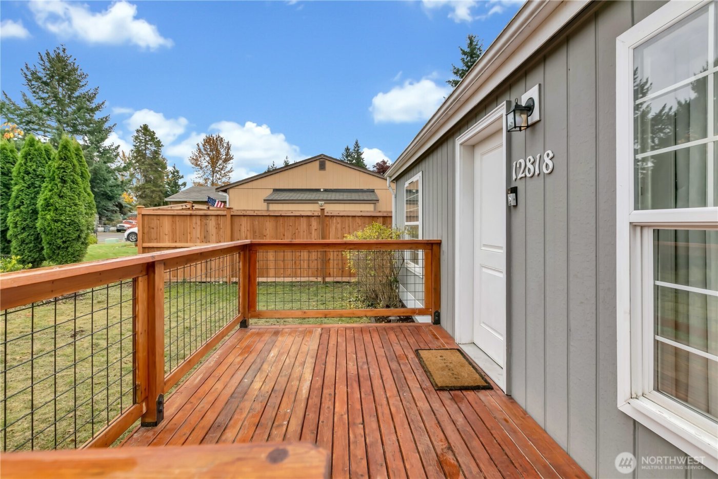 12818 Prairie Ridge Drive E, Bonney Lake, WA 98391-7582