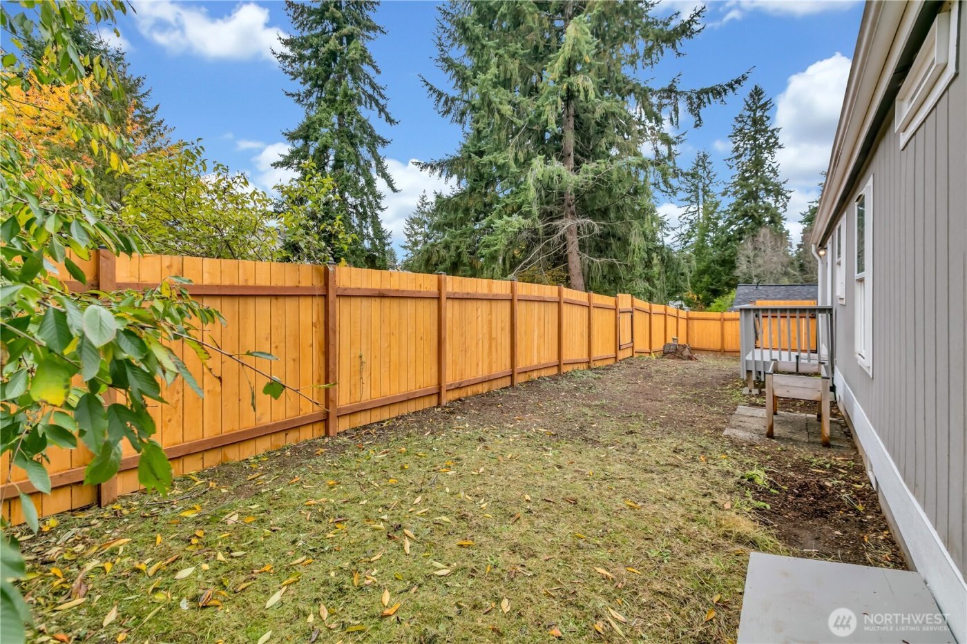 12818 Prairie Ridge Drive E, Bonney Lake, WA 98391-7582