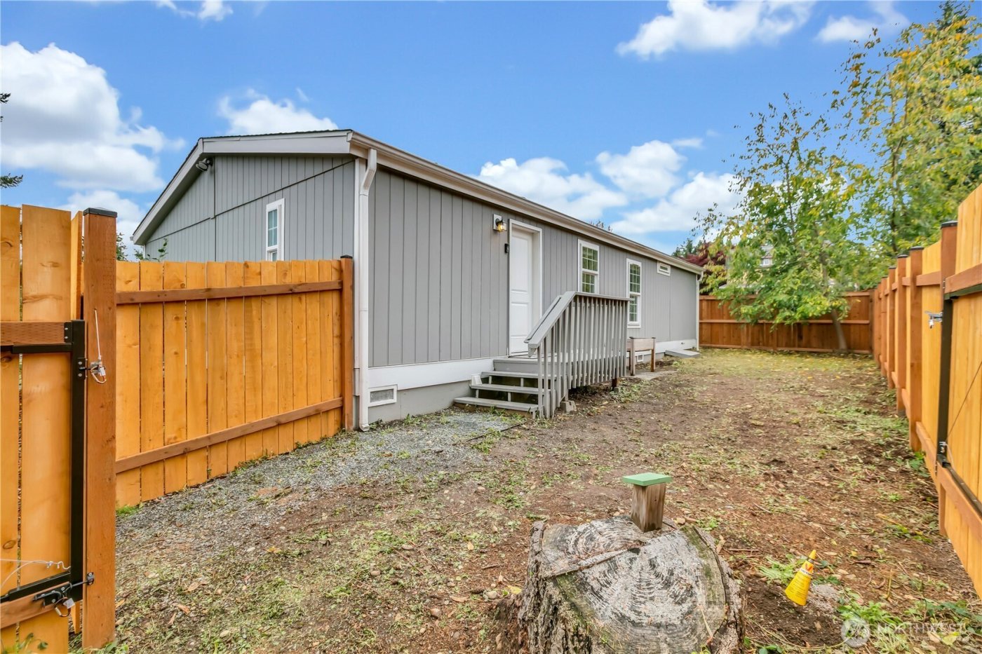 12818 Prairie Ridge Drive E, Bonney Lake, WA 98391-7582