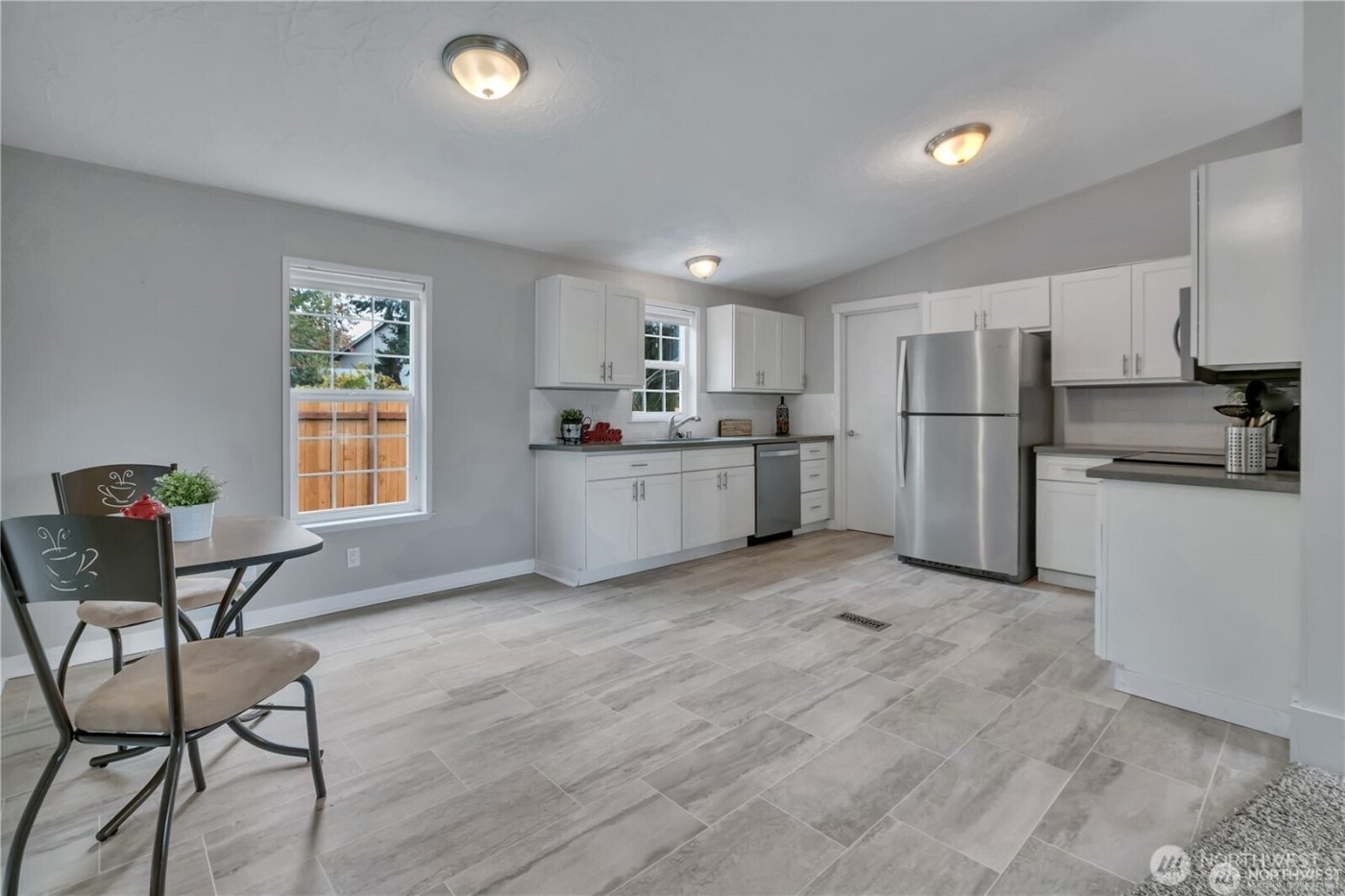 12818 Prairie Ridge Drive E, Bonney Lake, WA 98391-7582