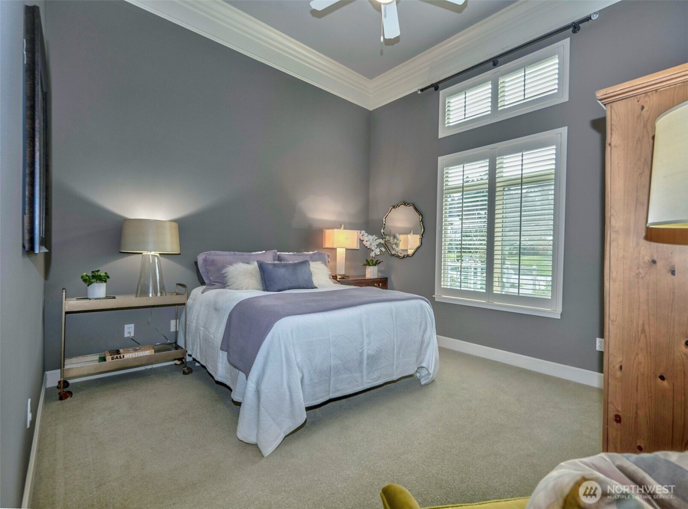 61 Pine Street #201, Edmonds, WA 98020