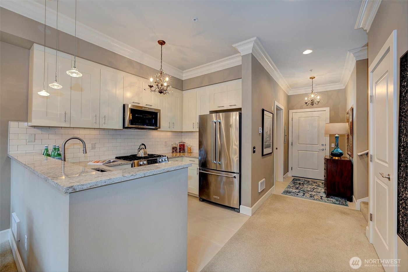 61 Pine Street #201, Edmonds, WA 98020