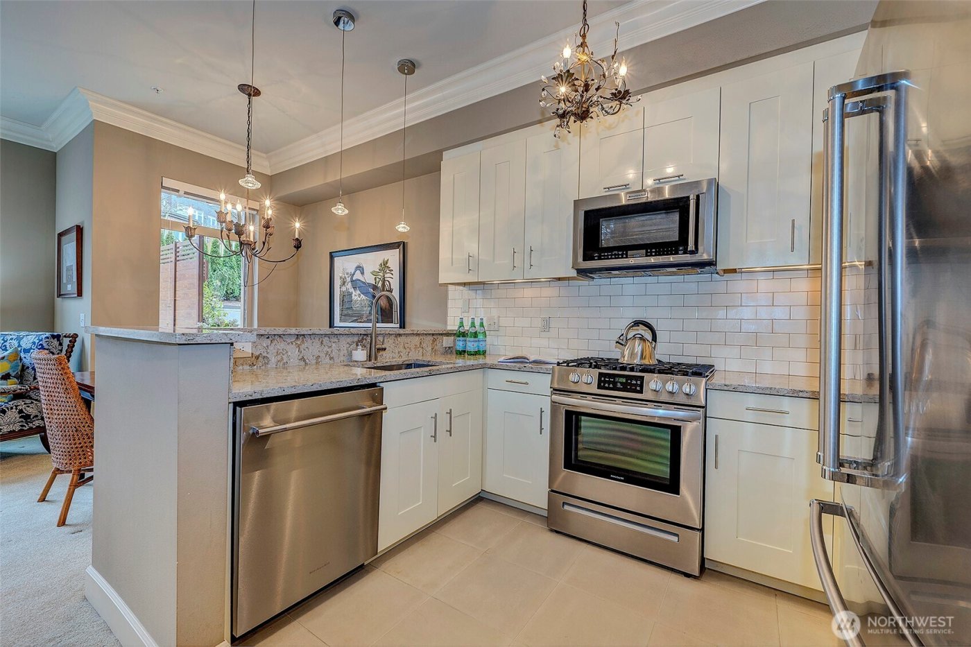 61 Pine Street #201, Edmonds, WA 98020