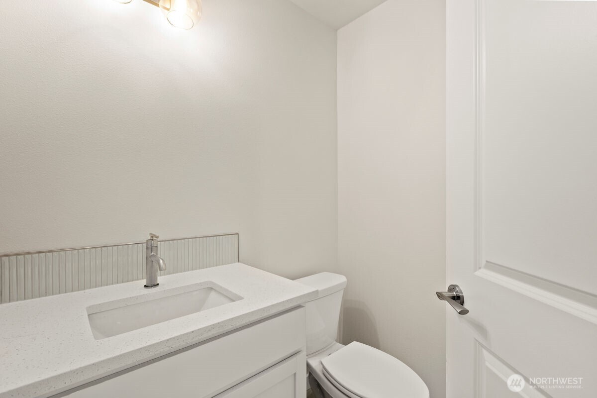 16823 Alder Way #G2, Lynnwood, WA 98037