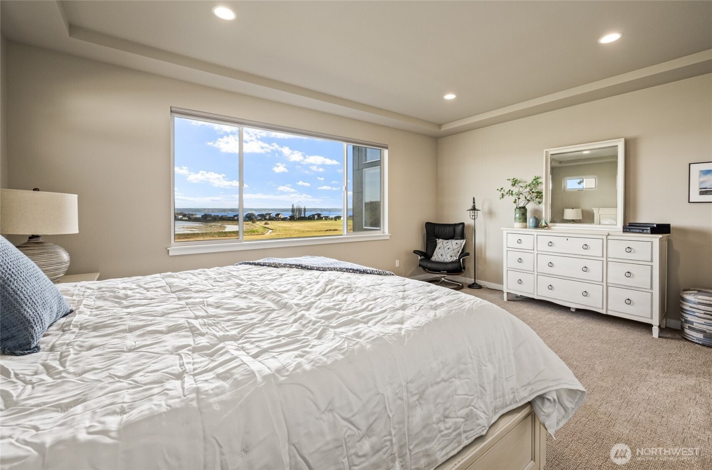 446 Lehman Drive , Camano Island, WA 98282