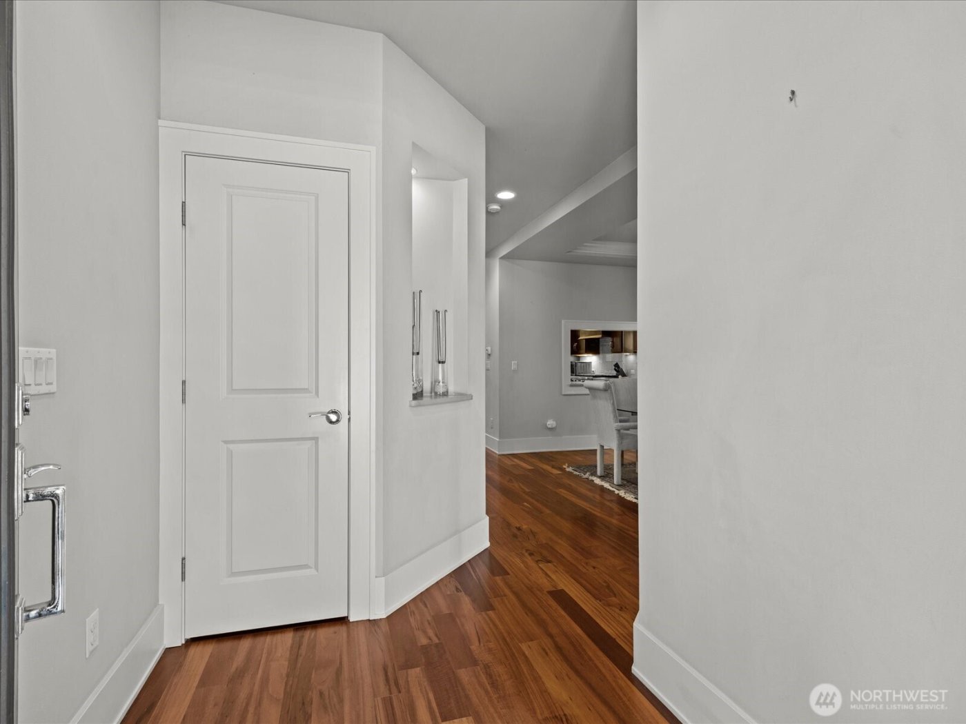 1727 Nile Avenue NE, Renton, WA 98059