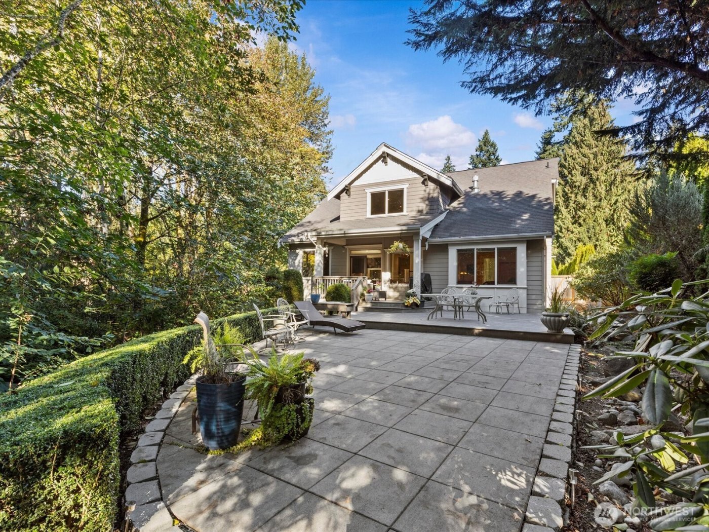 1727 Nile Avenue NE, Renton, WA 98059