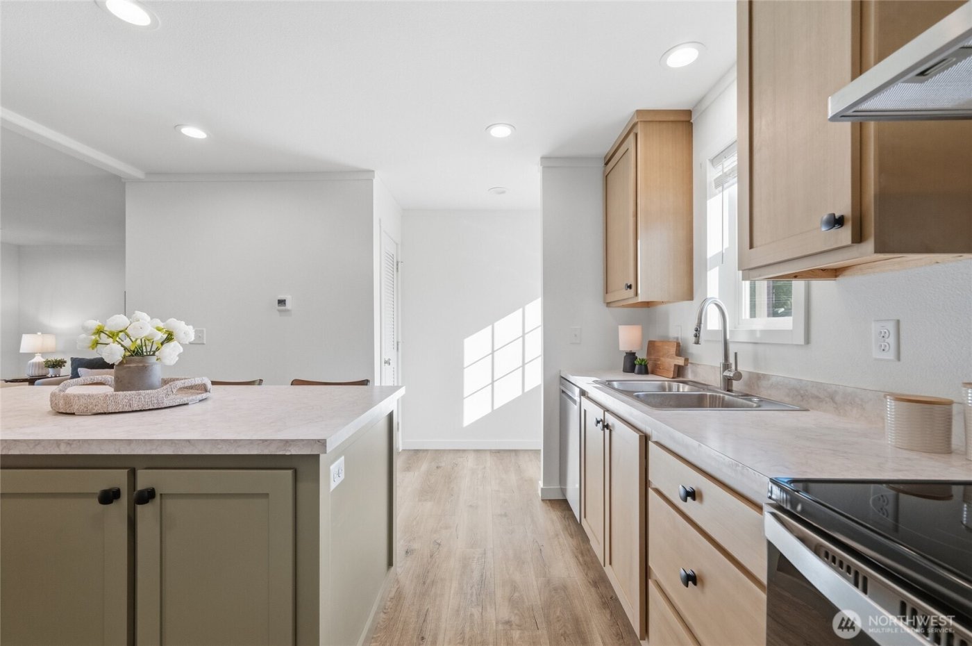 6330 Little Big Horn , Maple Falls, WA 98266