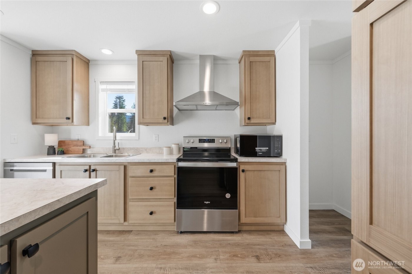 6330 Little Big Horn , Maple Falls, WA 98266