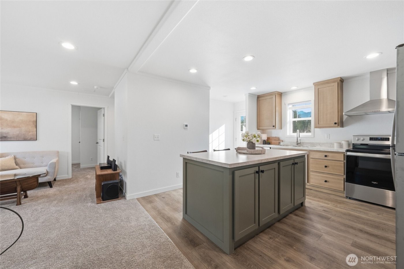 6330 Little Big Horn , Maple Falls, WA 98266