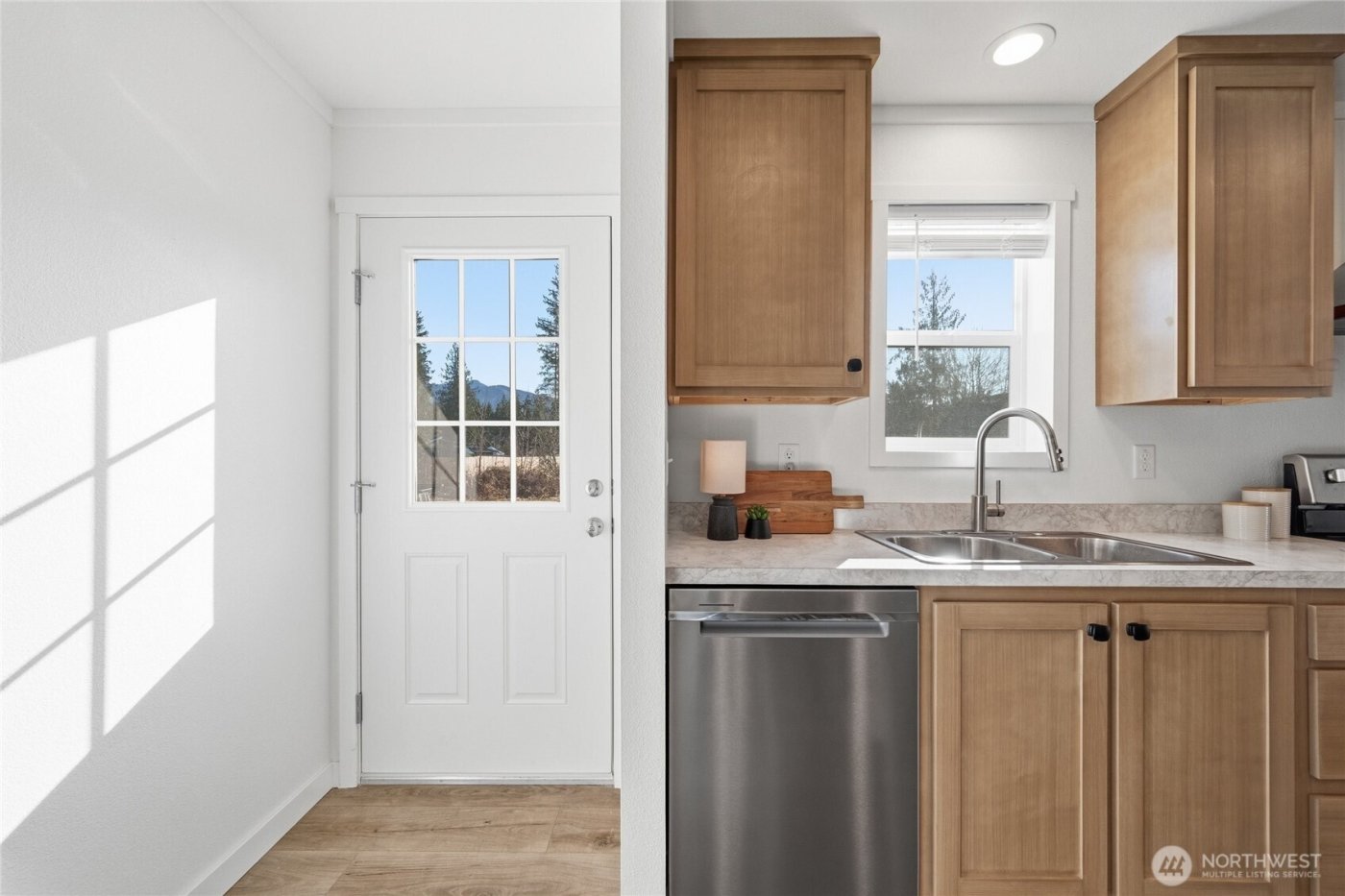 6330 Little Big Horn , Maple Falls, WA 98266