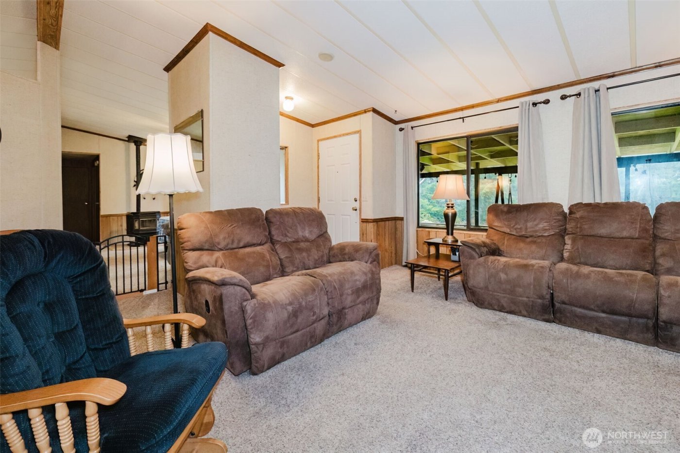 482 E hyland Drive , Union, WA 98592