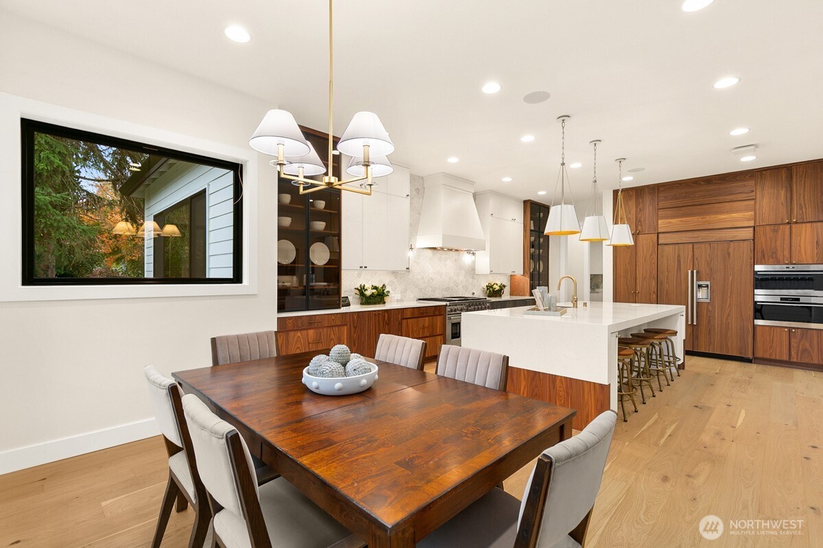 27 Tulalip Key , Bellevue, WA 98006