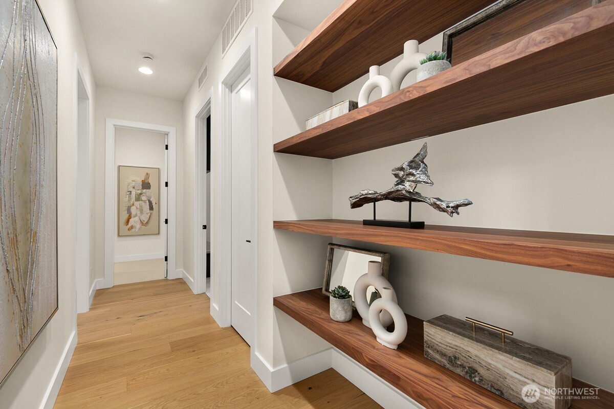 27 Tulalip Key , Bellevue, WA 98006