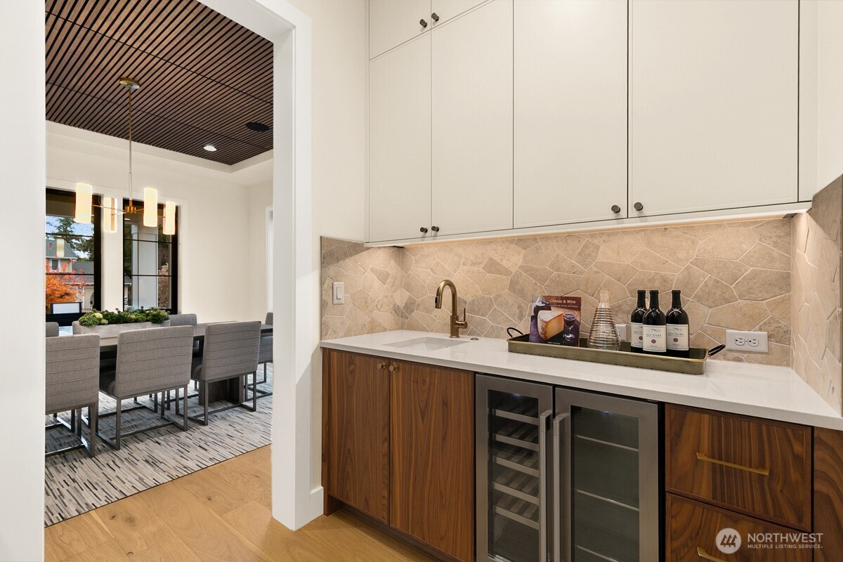 27 Tulalip Key , Bellevue, WA 98006