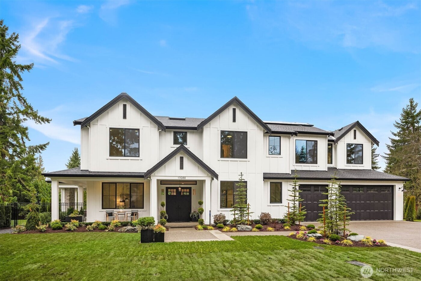 13988 SE 5th Street , Bellevue, WA 98005