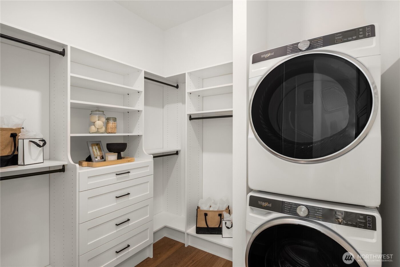 13988 SE 5th Street , Bellevue, WA 98005