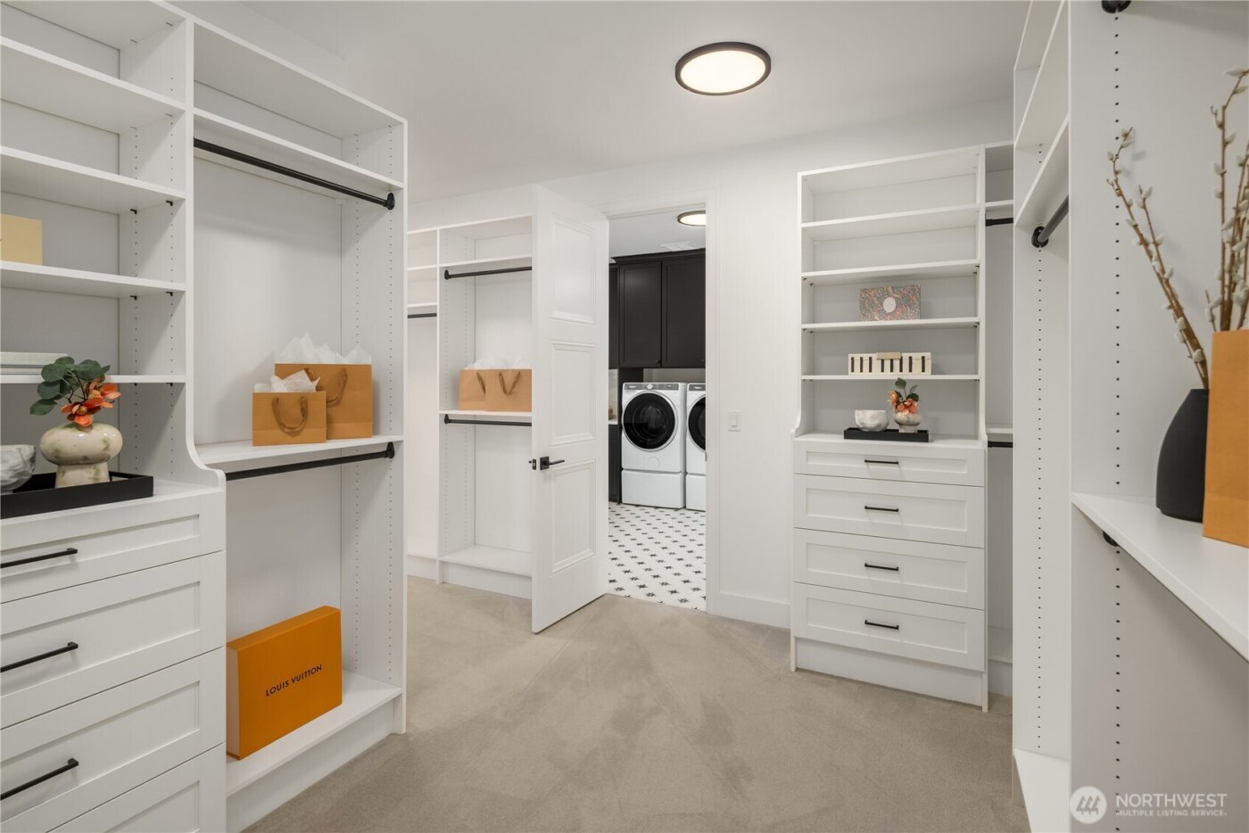 13988 SE 5th Street , Bellevue, WA 98005