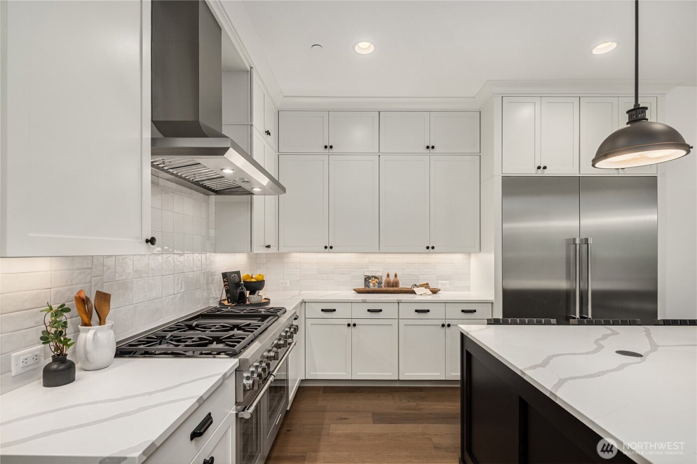 13988 SE 5th Street , Bellevue, WA 98005