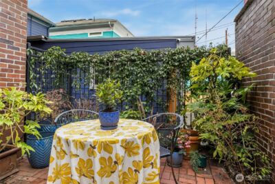 1120 17th Avenue #104, Seattle, WA 98122 - Photo 10