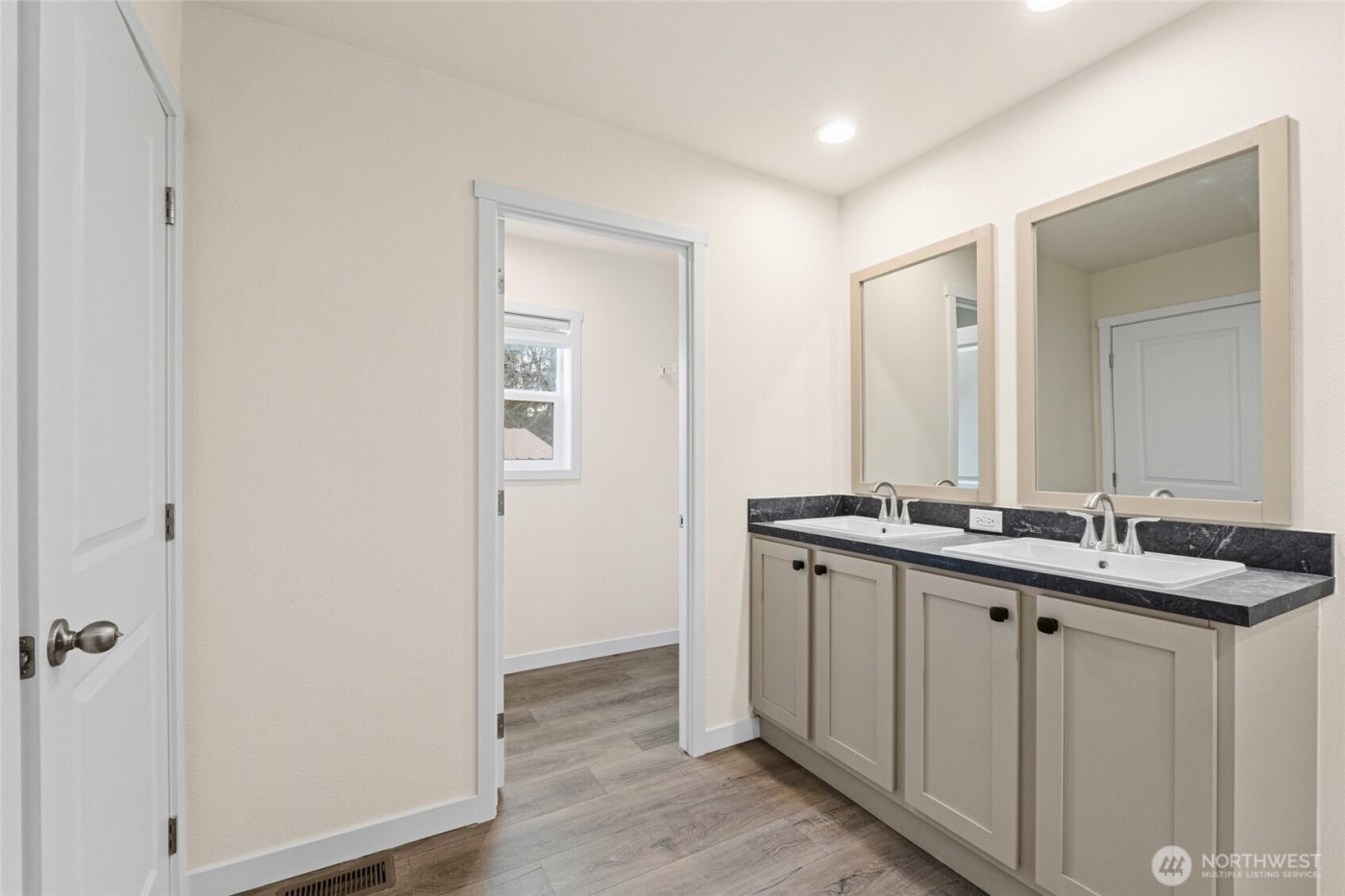 653 W 9th Avenue , Colville, WA 99114