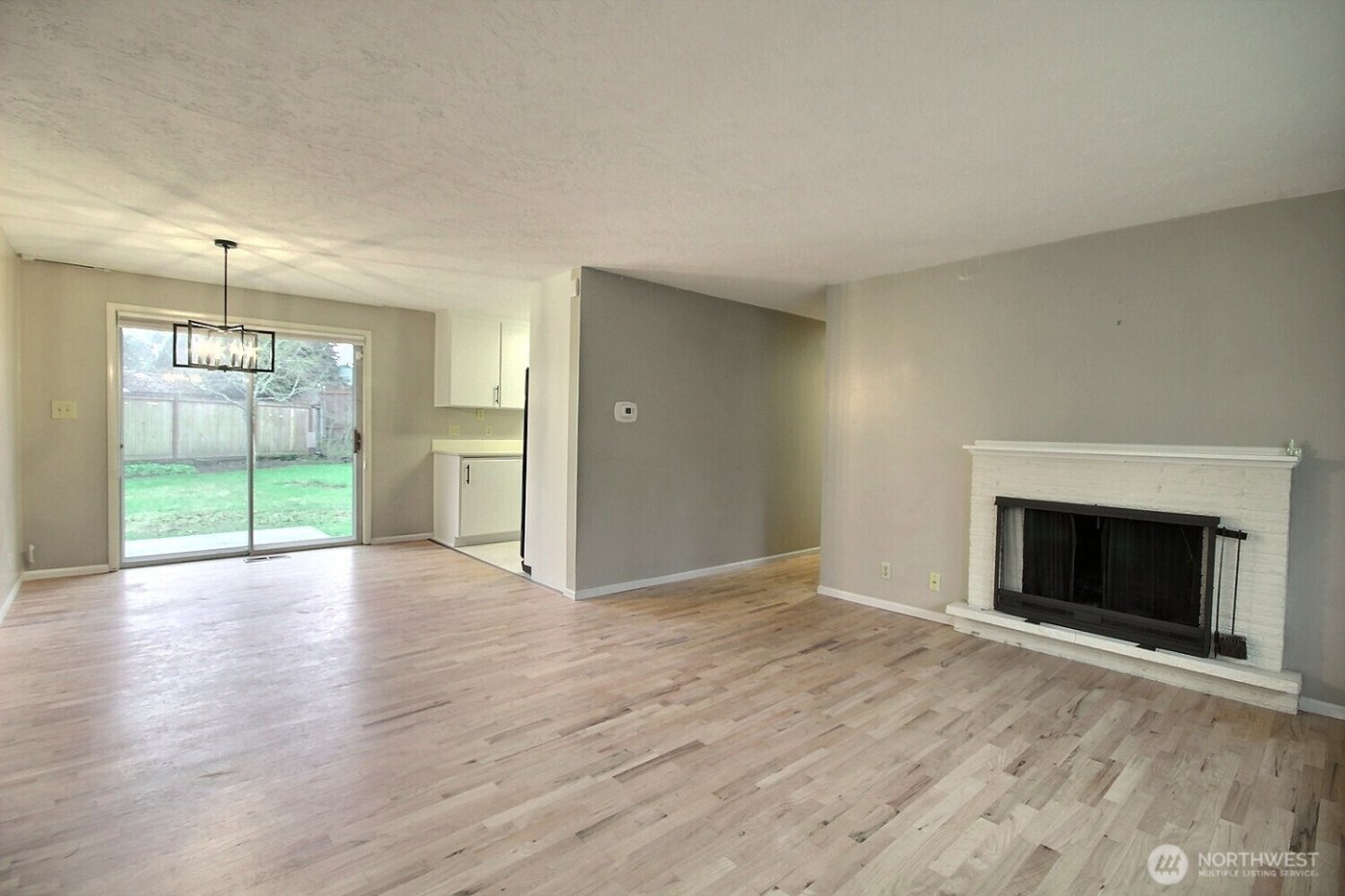 18701 3rd Avenue S, Burien, WA 98148