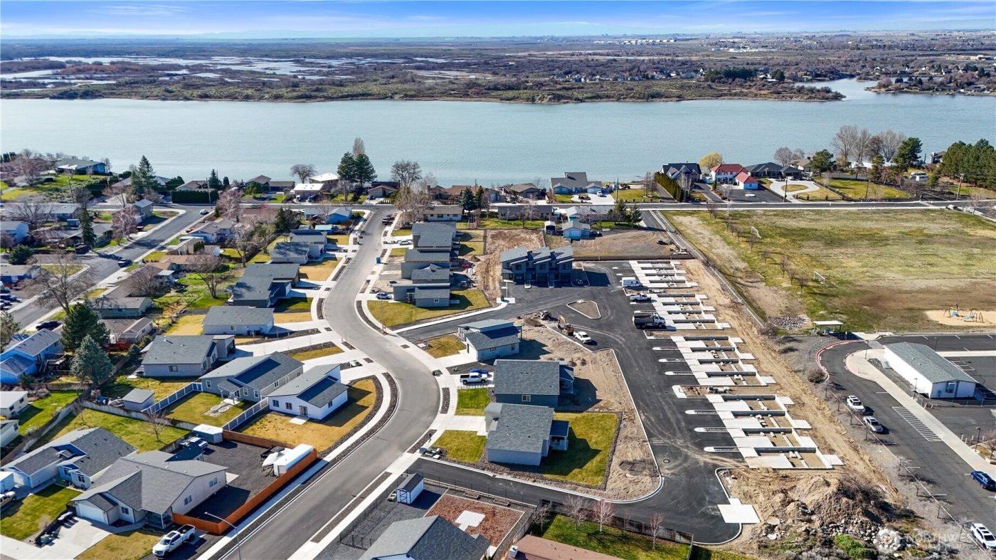 527 S Dorsing Street , Moses Lake, WA 98837